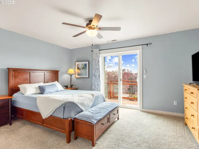 $599,900 | 943 West Y Street, Washougal, WA 98671