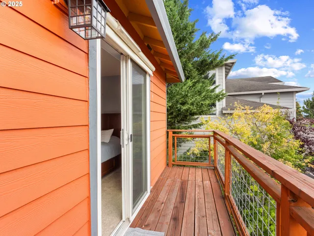 $599,900 | 943 West Y Street, Washougal, WA 98671