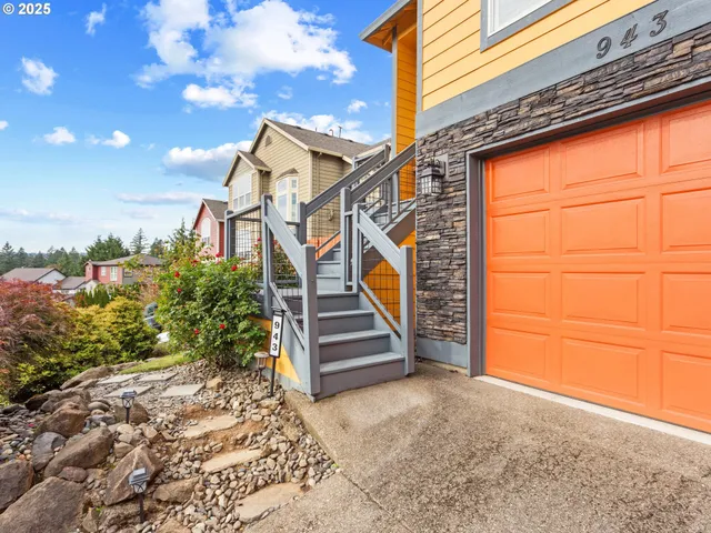 $599,900 | 943 West Y Street, Washougal, WA 98671
