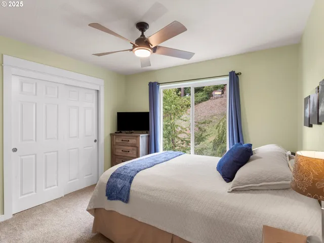 $599,900 | 943 West Y Street, Washougal, WA 98671