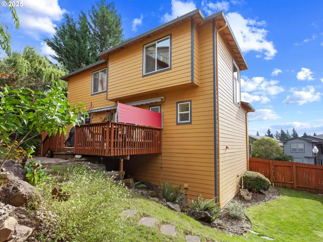 $599,900 | 943 West Y Street, Washougal, WA 98671