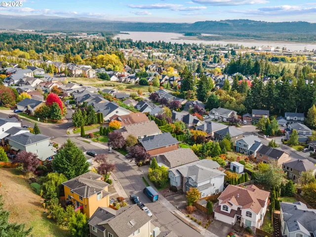 $599,900 | 943 West Y Street, Washougal, WA 98671