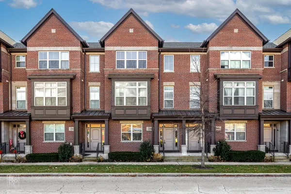 a front view of a residential apartment building