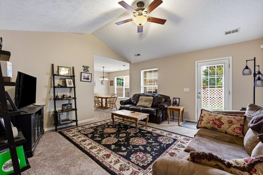 2902 Silverleaf Circle Loris, SC 29569 - Photo 5 of 16