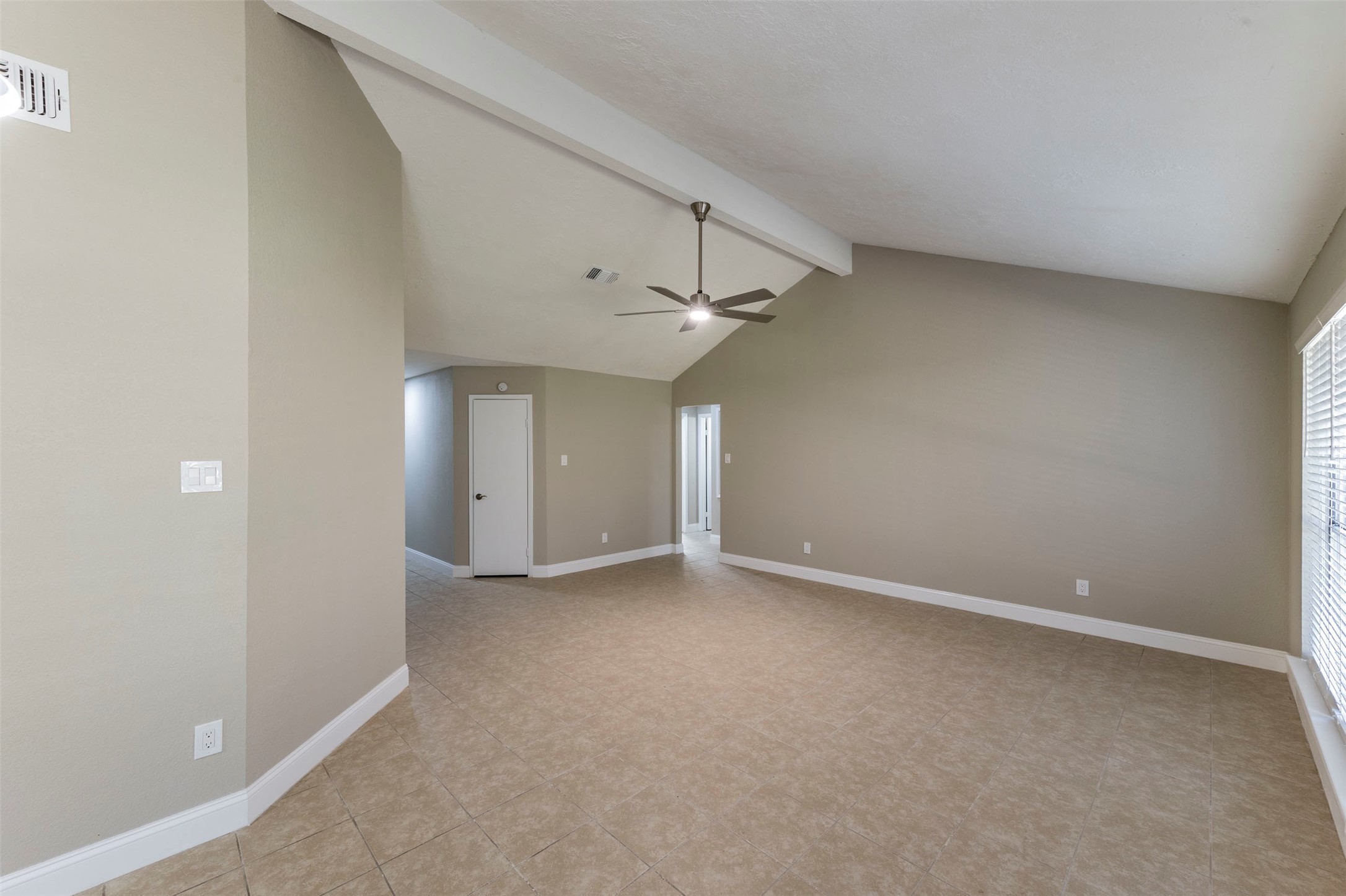 21022 Waymare Lane Spring, TX 77388 - Photo 6 of 29