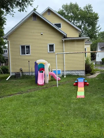 $192,000 | 704 Engelman Street, Manistee, MI 49660