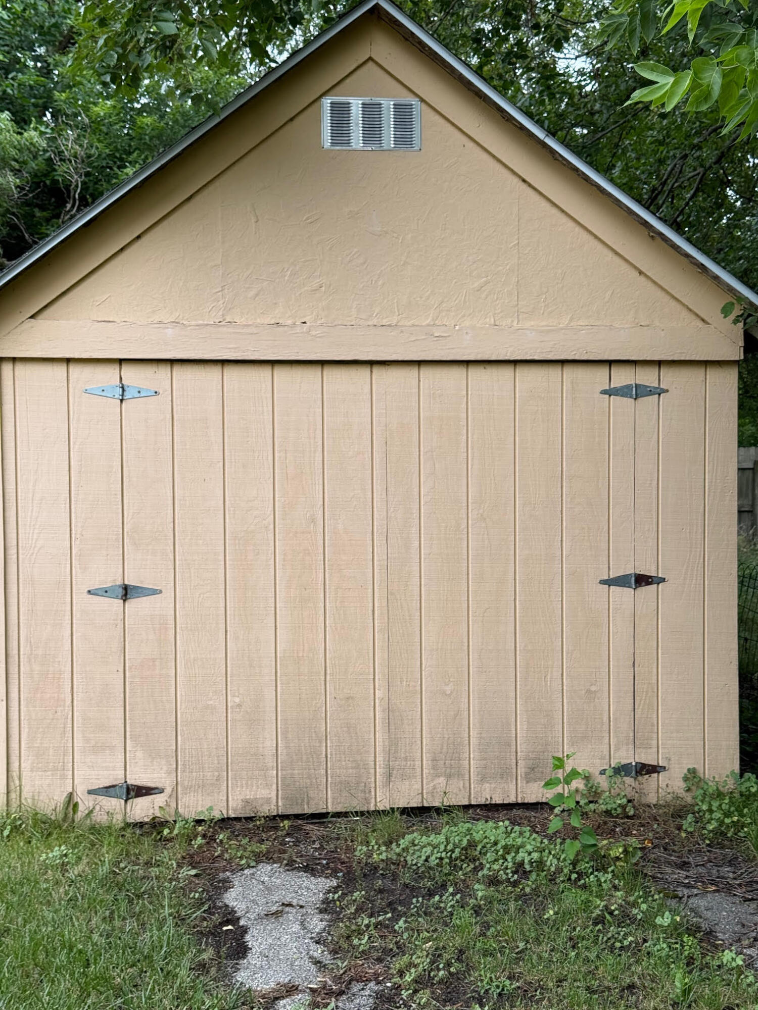 704 Engelman Street Manistee, MI 49660 - Photo 32 of 34 Shed 20 x10