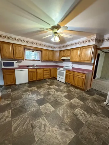 $192,000 | 704 Engelman Street, Manistee, MI 49660