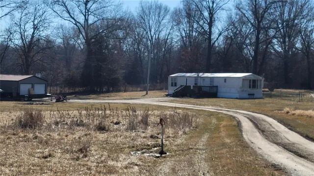 $650,000 | 9830 Interstate 70 Drive Southeast, Columbia, MO 65201