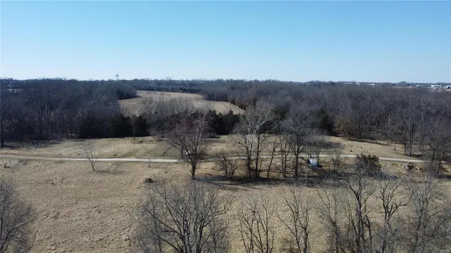 $650,000 | 9830 Interstate 70 Drive Southeast, Columbia, MO 65201