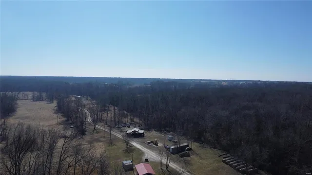 $650,000 | 9830 Interstate 70 Drive Southeast, Columbia, MO 65201