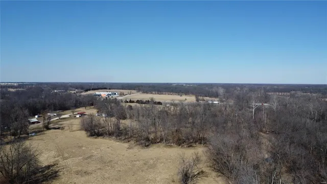 $650,000 | 9830 Interstate 70 Drive Southeast, Columbia, MO 65201