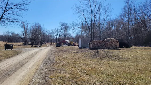 $650,000 | 9830 Interstate 70 Drive Southeast, Columbia, MO 65201
