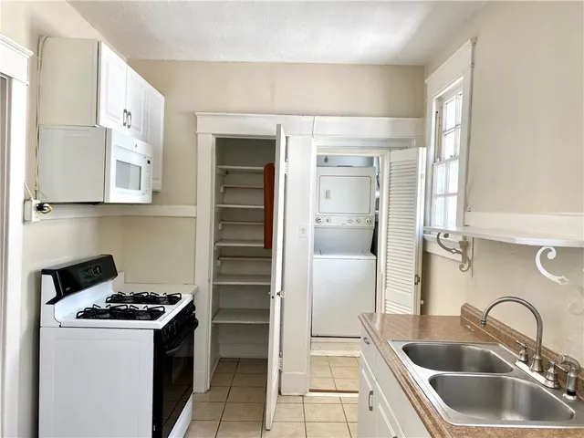 $1,850 | 1730 Valmont Street, New Orleans, LA 70115
