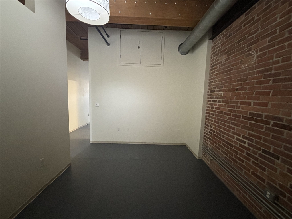 88 Gerrish Avenue, Unit 112 Chelsea, MA 02150 - Photo 7 of 16 a view of a bathroom