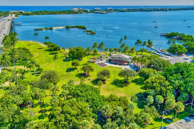 $5,950 | 404 South M Street, Unit 1, Lake Worth Beach, FL 33460