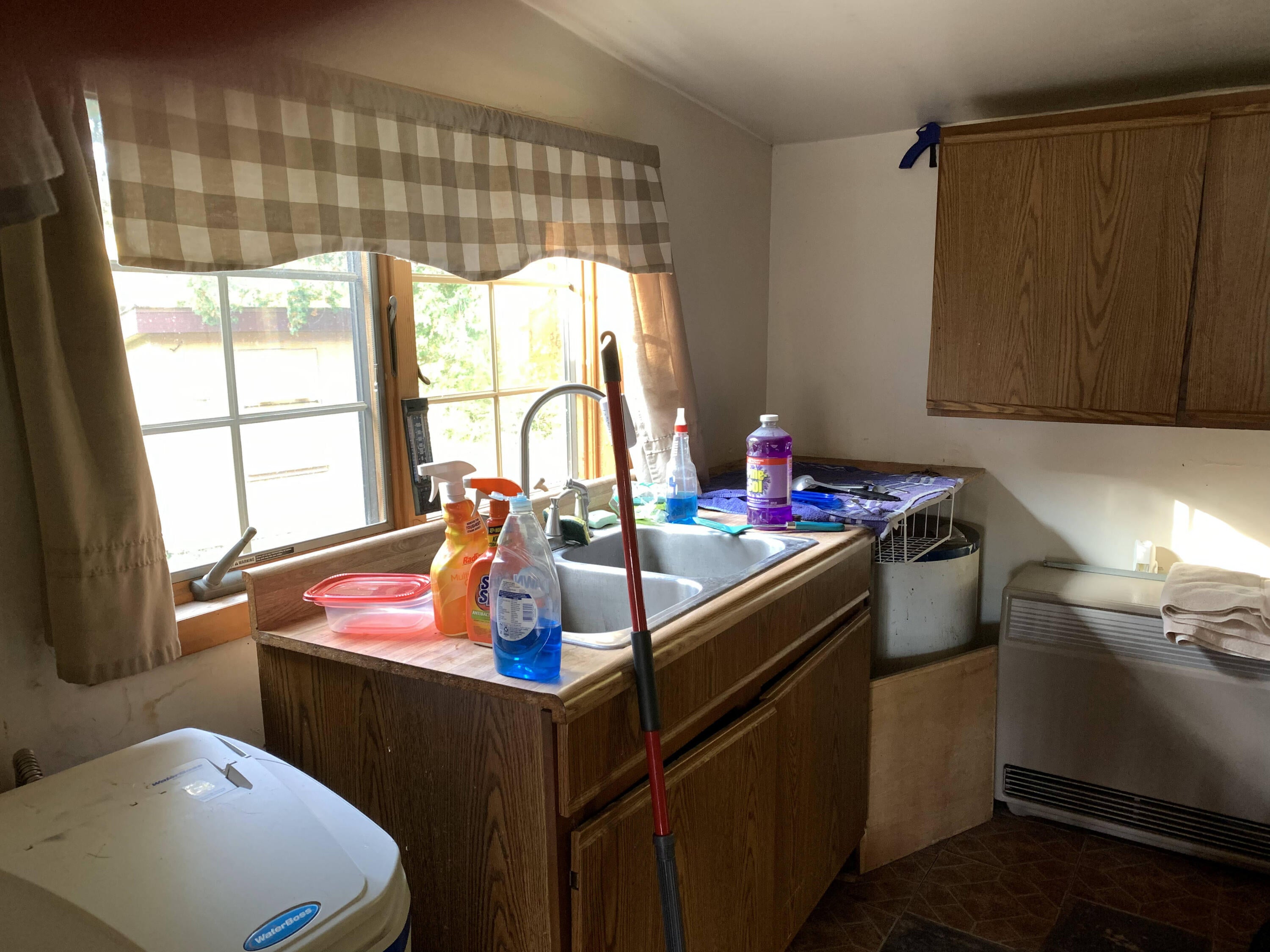 775 West Lant Road St. Ignace, MI 49781 - Photo 6 of 12 Gallery Image 6