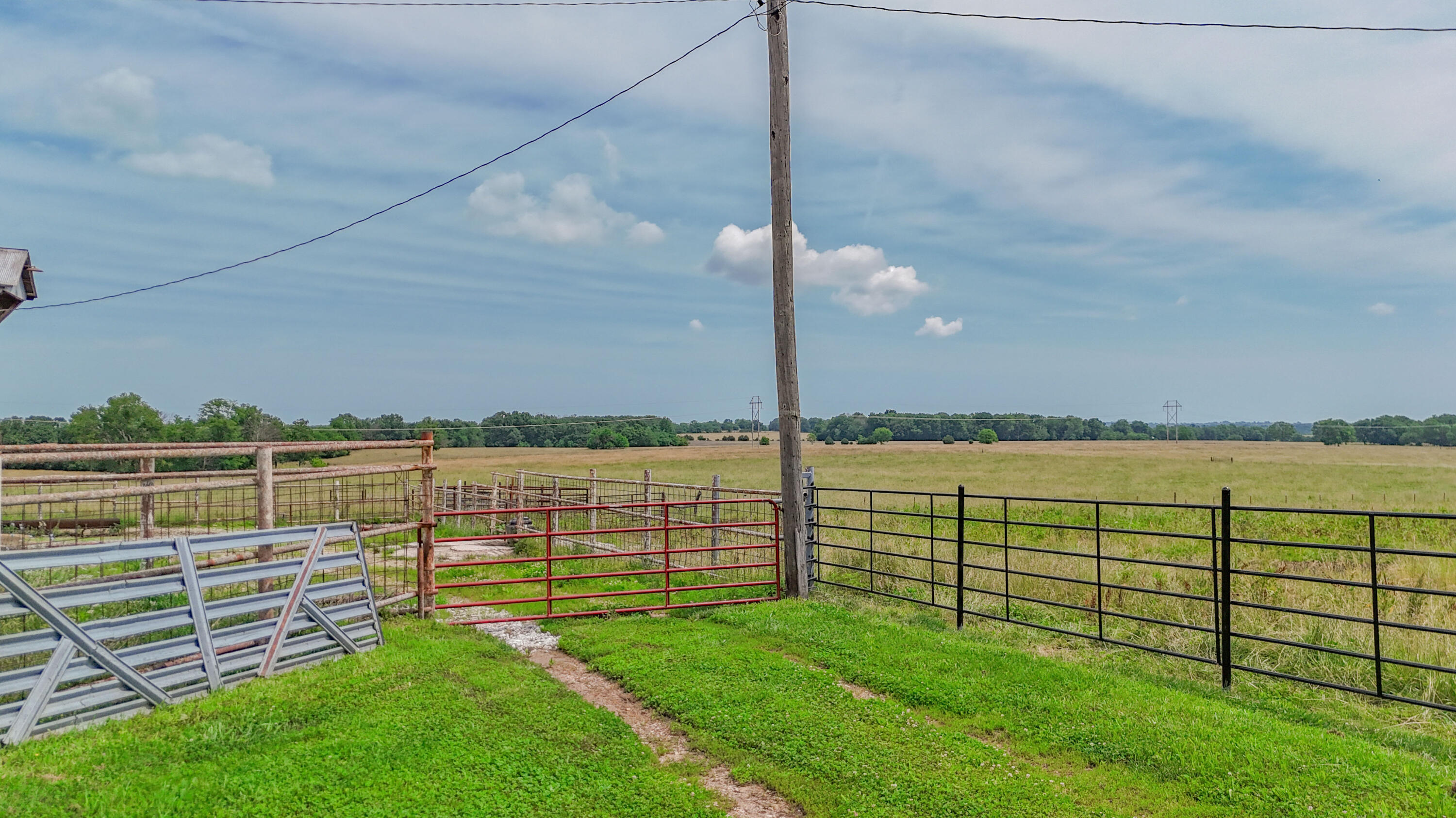 9661 East 1070th Road Stockton, MO 65785 - Photo 15 of 31 IMG__14