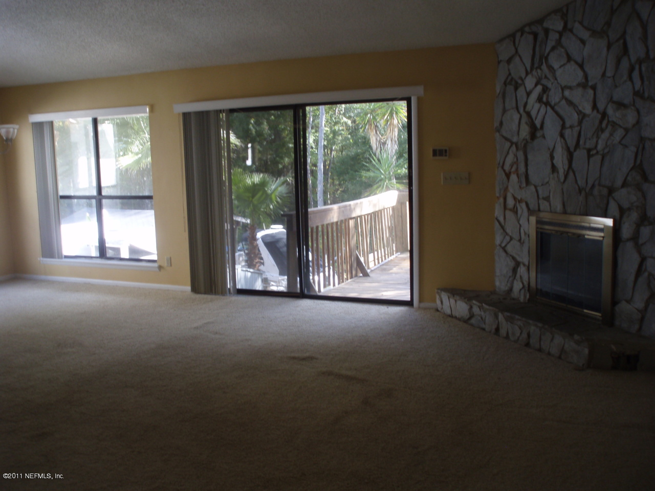 12955 Julington Road Jacksonville, FL 32258 - Photo 5 of 6 LIVING ROOM