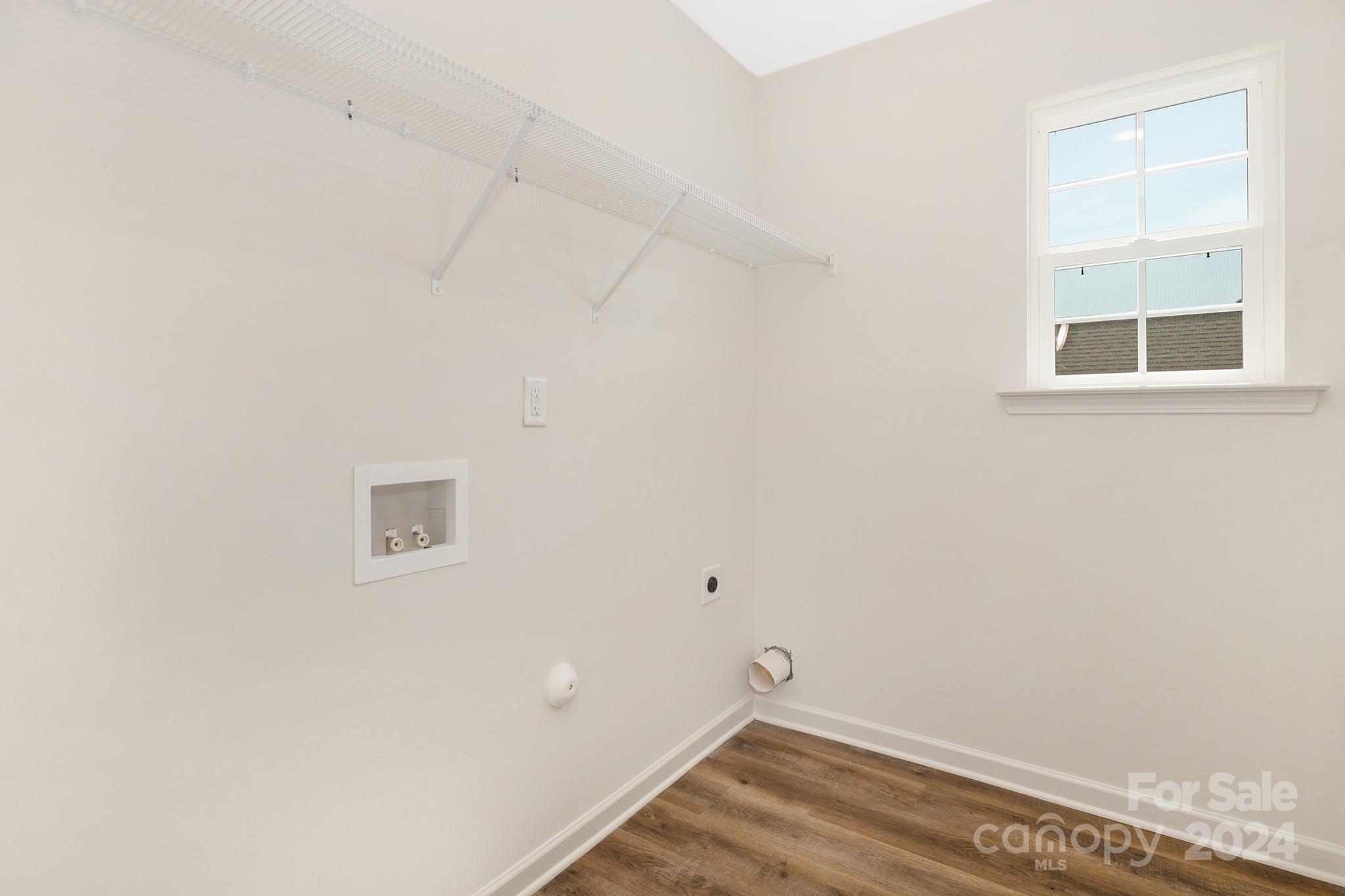 3844 Lake Road Charlotte, NC 28269 - Photo 19 of 26 Gallery Image 19