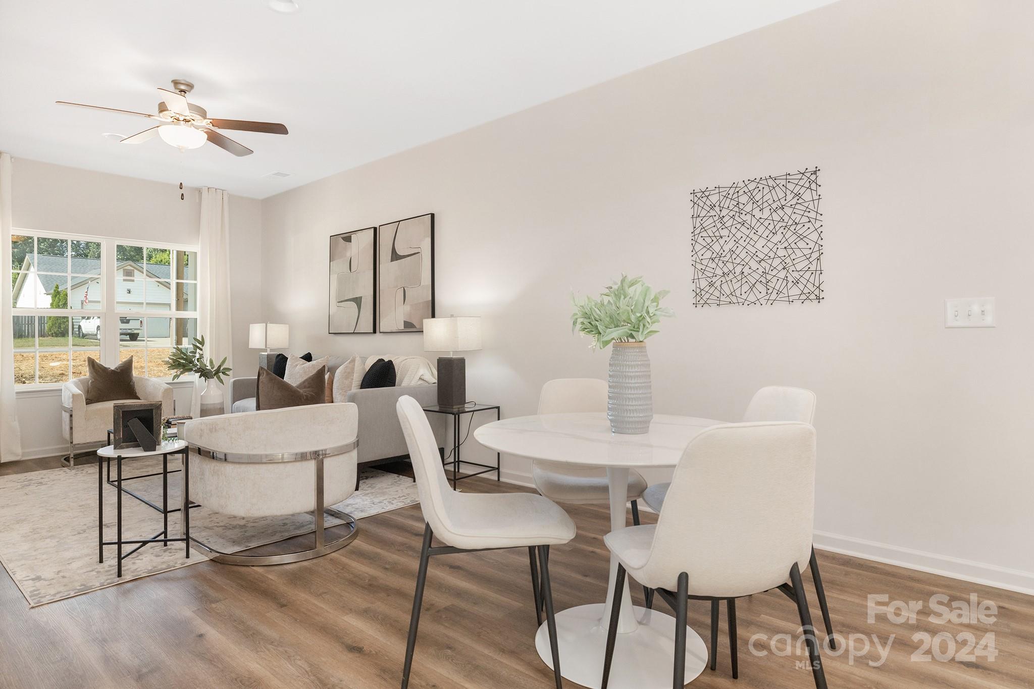 3844 Lake Road Charlotte, NC 28269 - Photo 4 of 26 Gallery Image 4