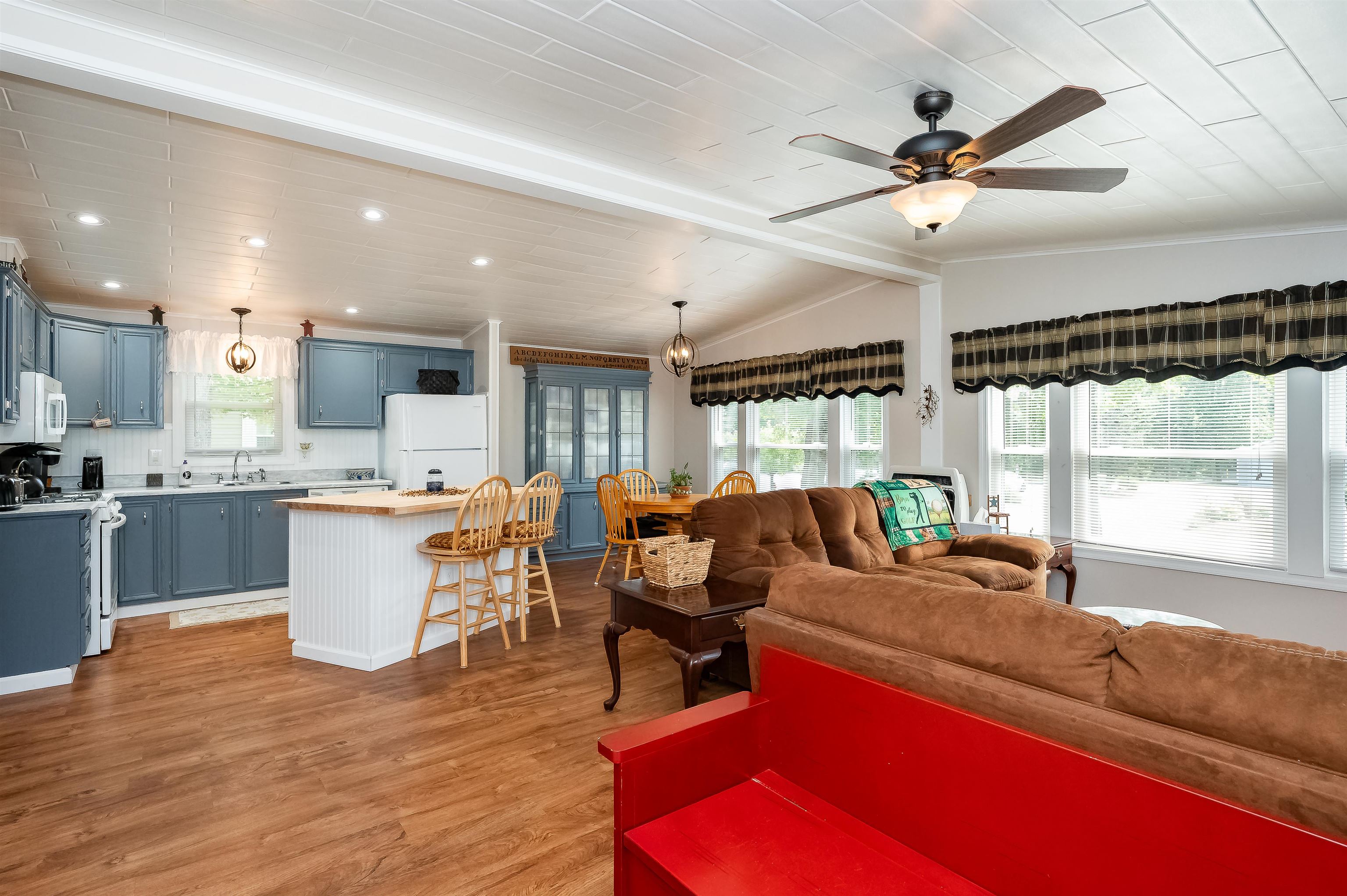 56 Eagle Drive Rochester, NH 03868 - Photo 11 of 38