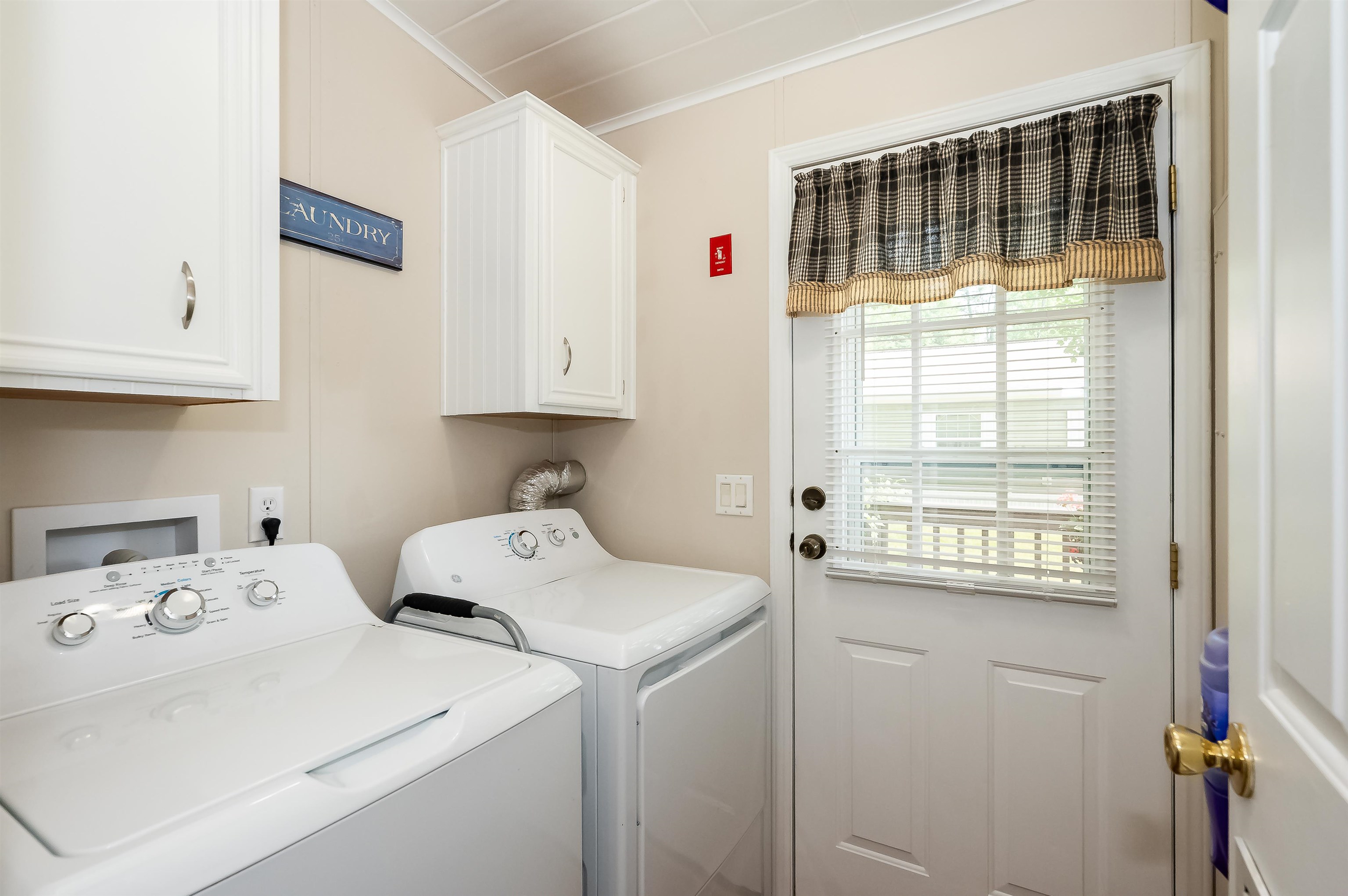 56 Eagle Drive Rochester, NH 03868 - Photo 32 of 38