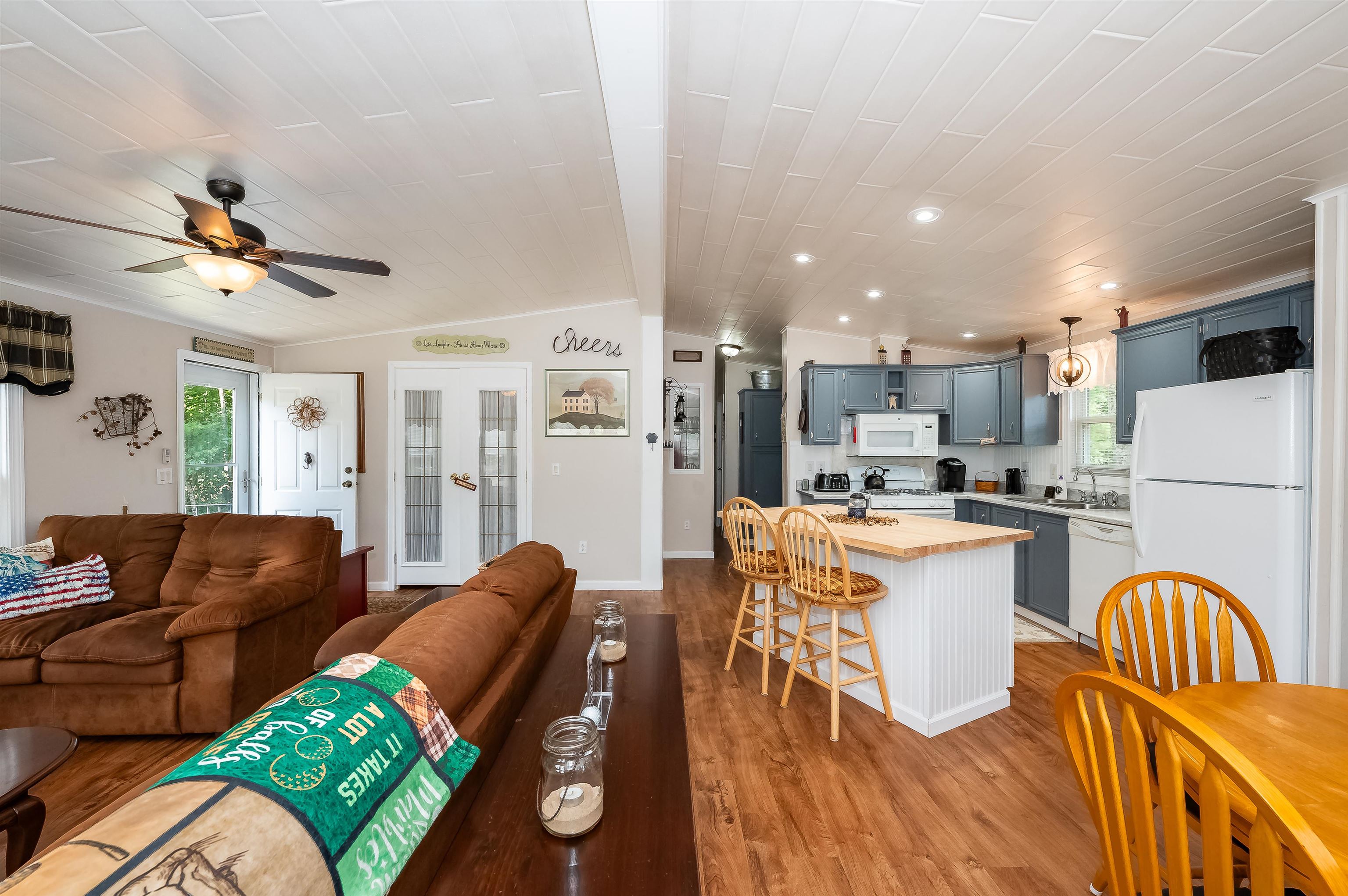 56 Eagle Drive Rochester, NH 03868 - Photo 10 of 38