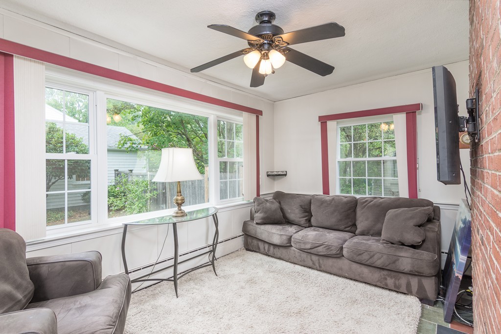 992 Brook Road Milton, MA 02186 - Photo 8 of 25