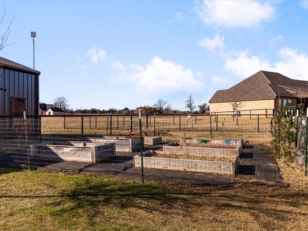 170 Proctor Lane Decatur, TX 76234 - Photo 32 of 34 Raised garden, fenced