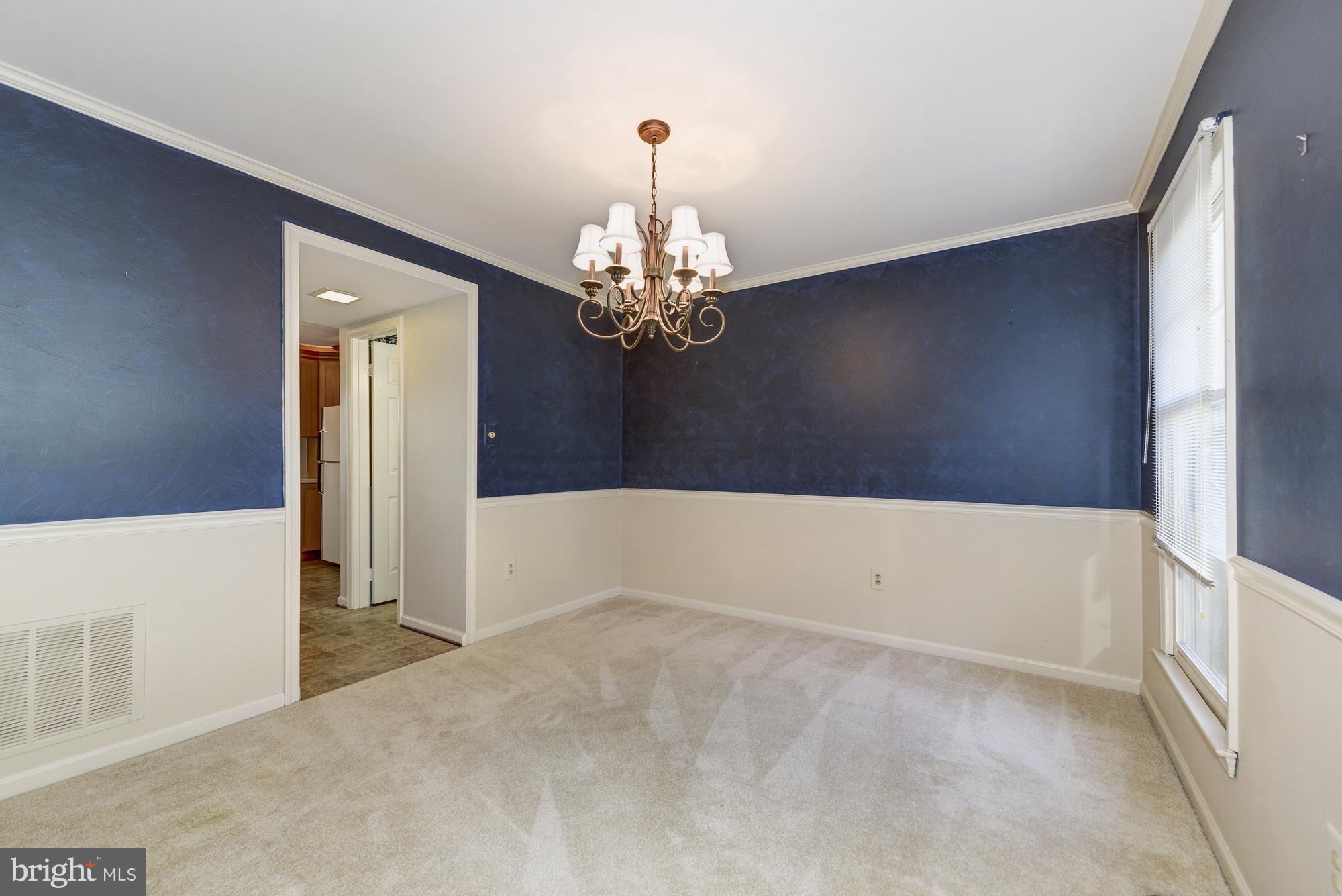 8327 Lindside Way Springfield, VA 22153 - Photo 12 of 29 Dining Room