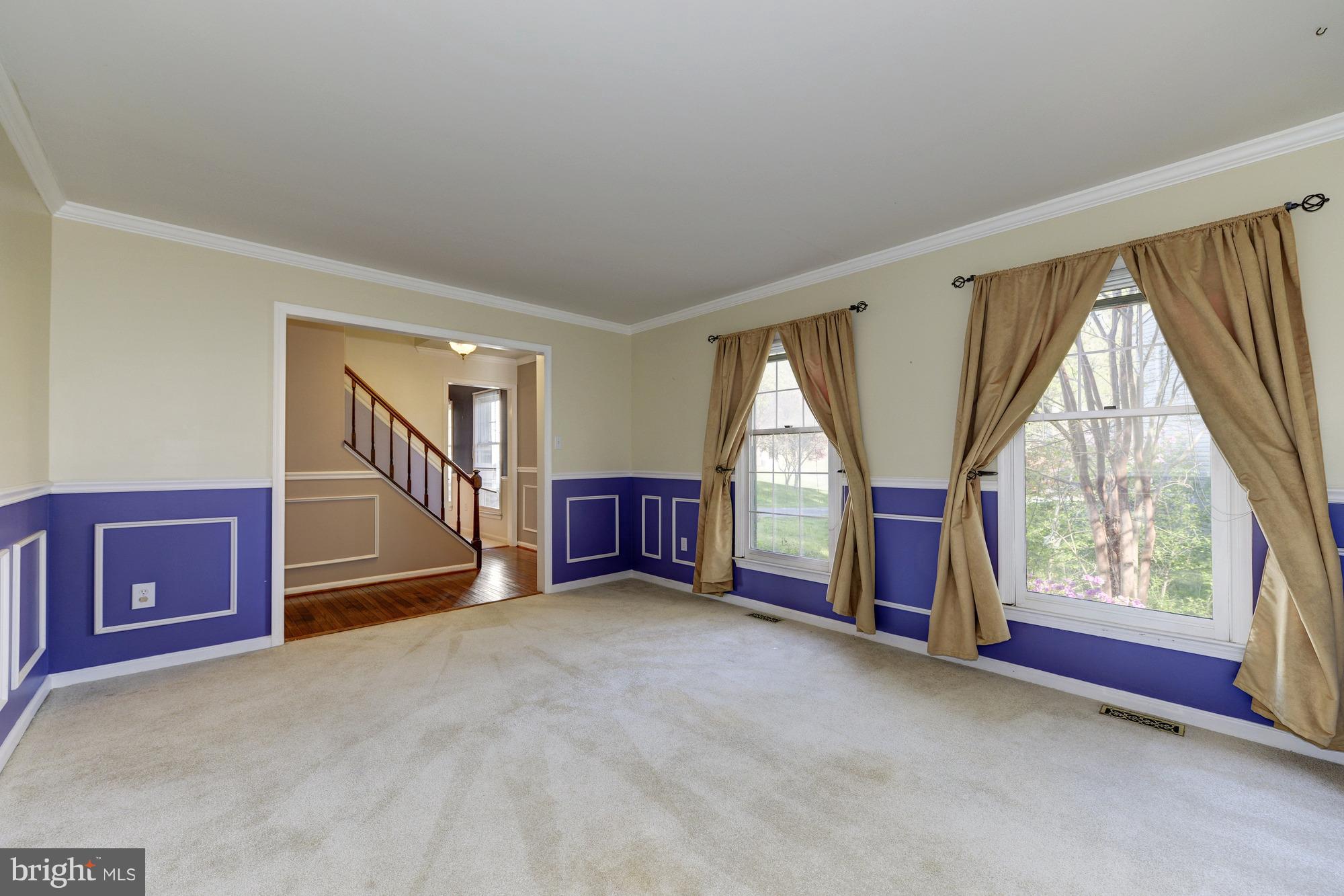 8327 Lindside Way Springfield, VA 22153 - Photo 3 of 29 Family Room