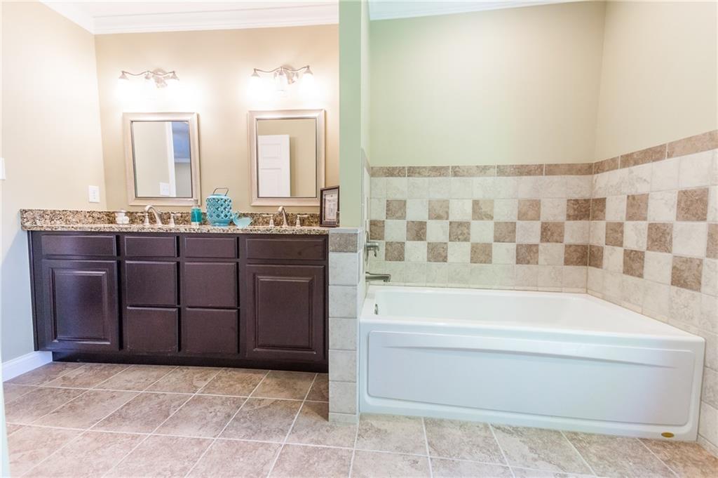 2135 Wynnedale Road Indianapolis, IN 46228 - Photo 20 of 48 Gallery Image 20