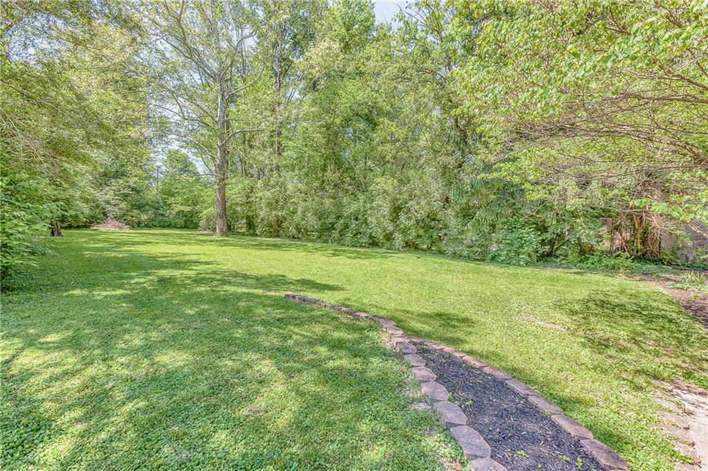 2135 Wynnedale Road Indianapolis, IN 46228 - Photo 36 of 48 Gallery Image 36