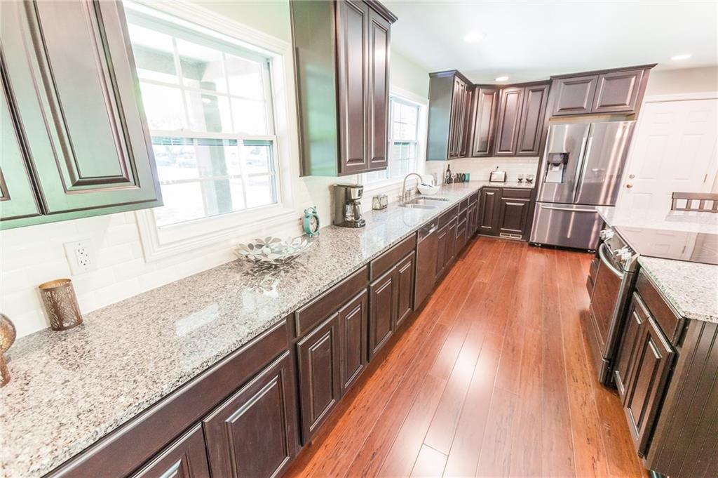 2135 Wynnedale Road Indianapolis, IN 46228 - Photo 5 of 48 Gallery Image 5