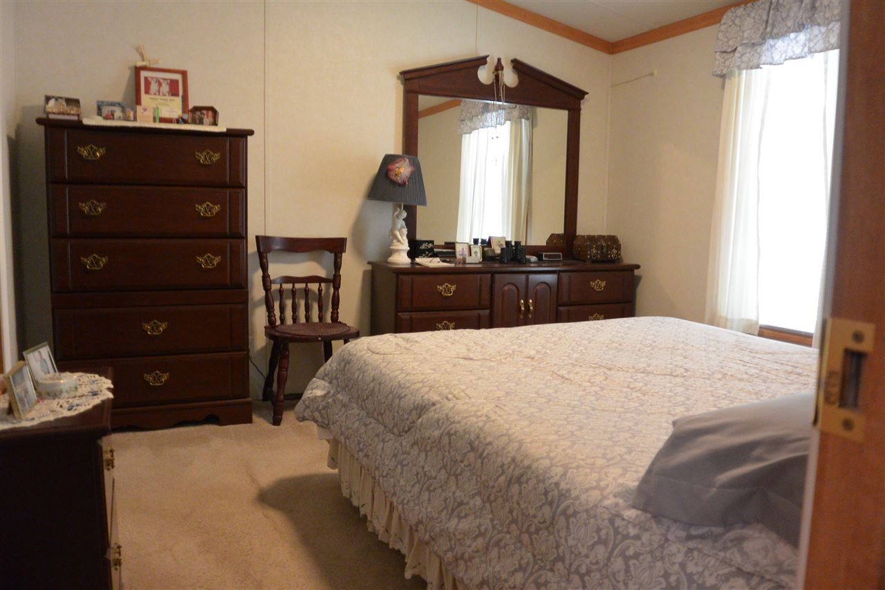 50 Mast Road Epping, NH 03042 - Photo 14 of 15
