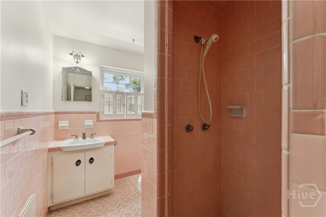 1525 Whitney Road Savannah, GA 31406 - Photo 33 of 48 Gallery Image 33