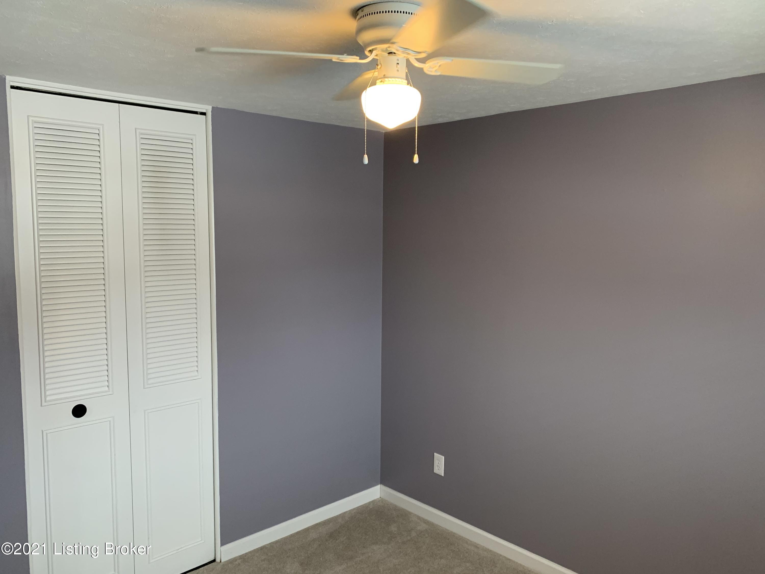 553 Beechland Road Louisville, KY 40229 - Photo 28 of 62 IMG_5640
