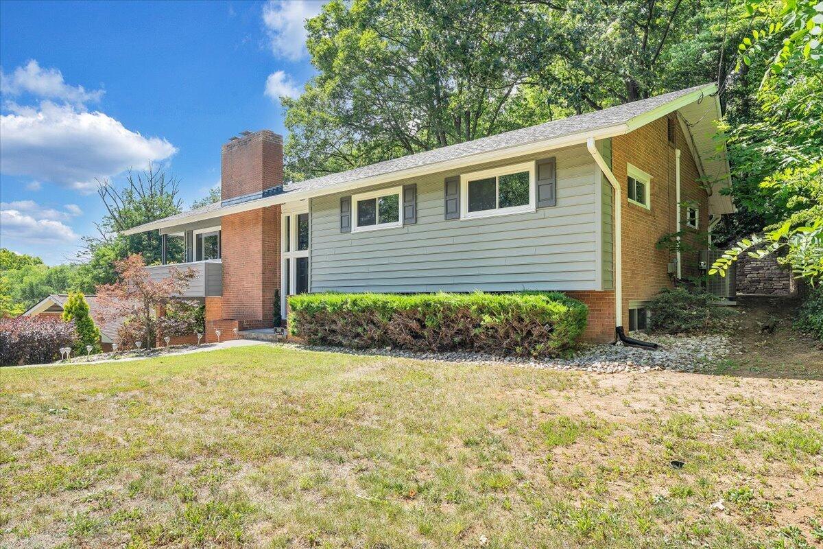 2801 Edgewood Street Southwest Roanoke, VA 24015 - Photo 46 of 60 60-MIB05721
