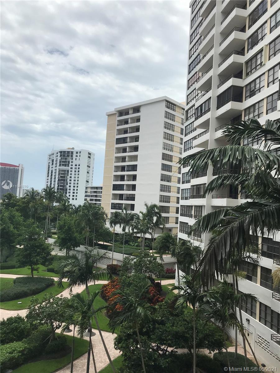 600 Three Islands Boulevard, Unit 418 Hallandale Beach, FL 33009 - Photo 6 of 20