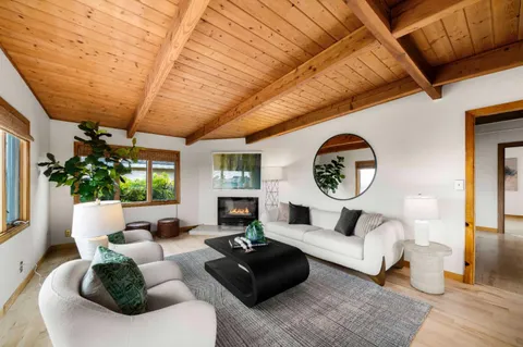 $1,500,000 | 855 San Ramon Avenue, Moss Beach, CA 94038