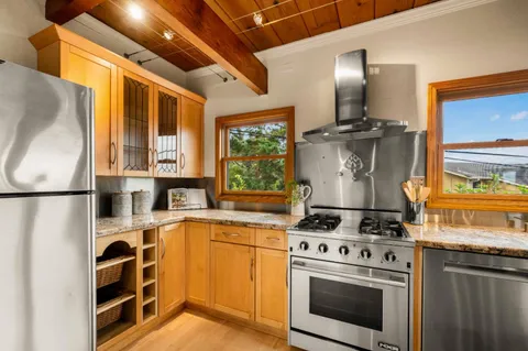 $1,500,000 | 855 San Ramon Avenue, Moss Beach, CA 94038