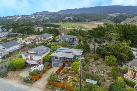 $1,500,000 | 855 San Ramon Avenue, Moss Beach, CA 94038