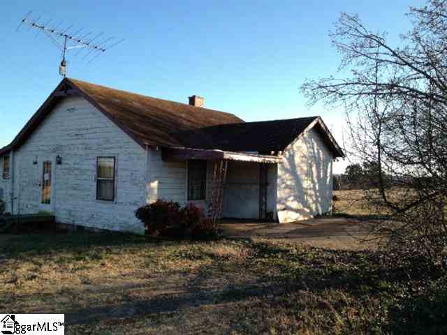 1340 Peachtree Road Chesnee, SC 29323 - Photo 1 of 1