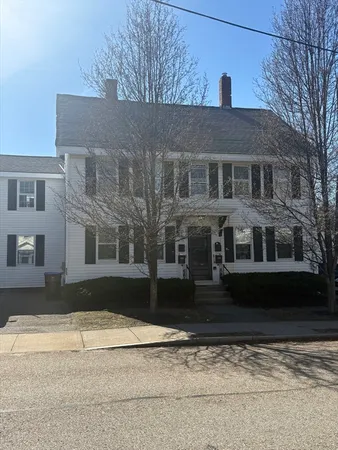 $2,200 | 34 Walnut Street, Unit 3, Natick, MA 01760