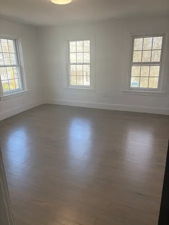 $2,200 | 34 Walnut Street, Unit 3, Natick, MA 01760