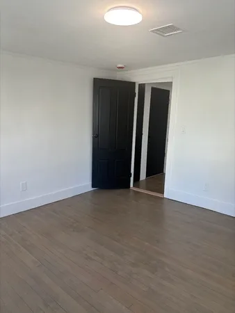 $2,200 | 34 Walnut Street, Unit 3, Natick, MA 01760