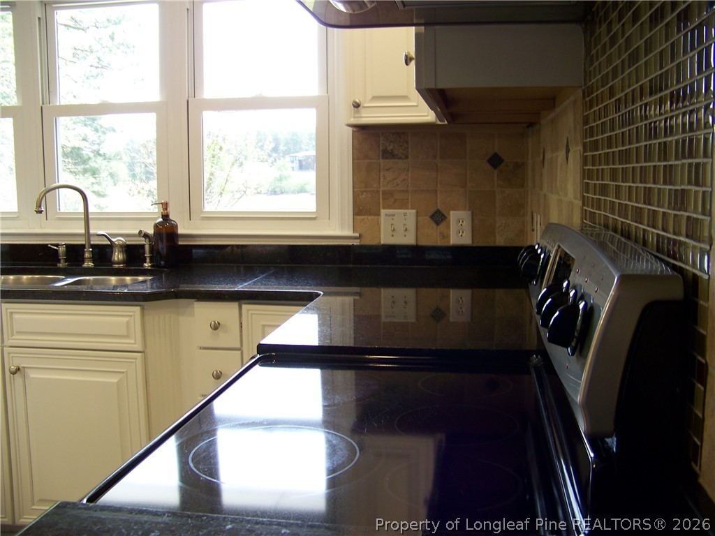 6829 Towbridge Road Fayetteville, NC 28306 - Photo 16 of 49