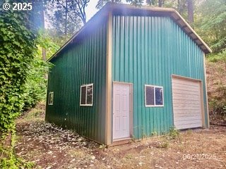 266 Woodruff Mountain Road Roseburg, OR 97471 - Photo 37 of 43