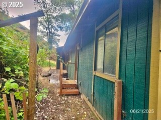 266 Woodruff Mountain Road Roseburg, OR 97471 - Photo 4 of 43